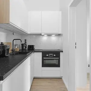  Apartment Right In The Heart Of Poland